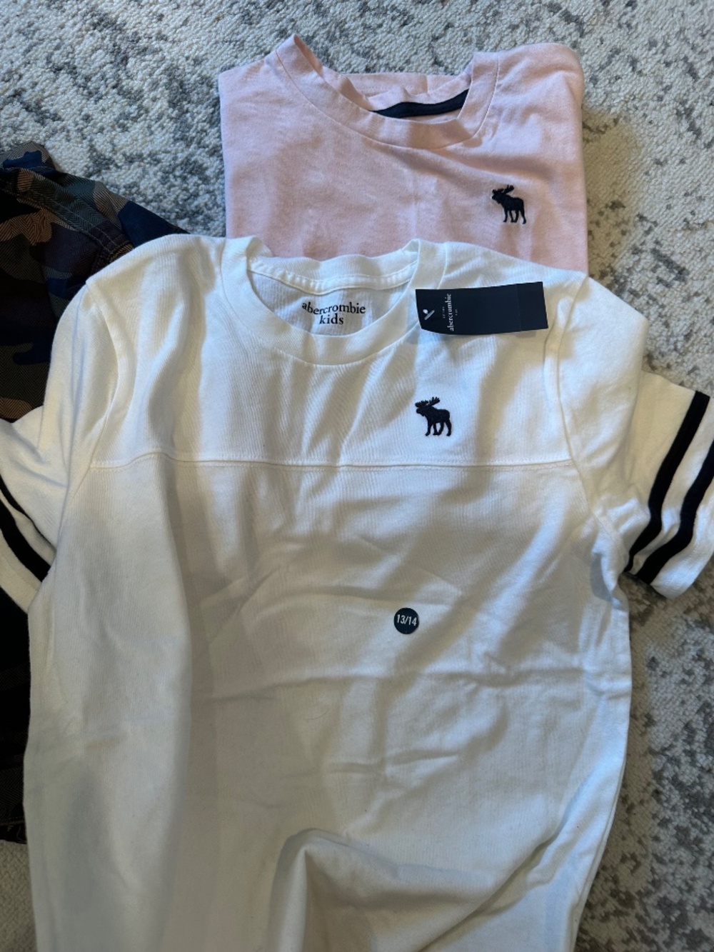 Boys 9PC Bundle 🔥 Abercrombie NWT Tees + New Camo Shirt + Graphic Tees (13/14) - Picture 12 of 15